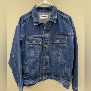 Wrangler denim jacket size large women